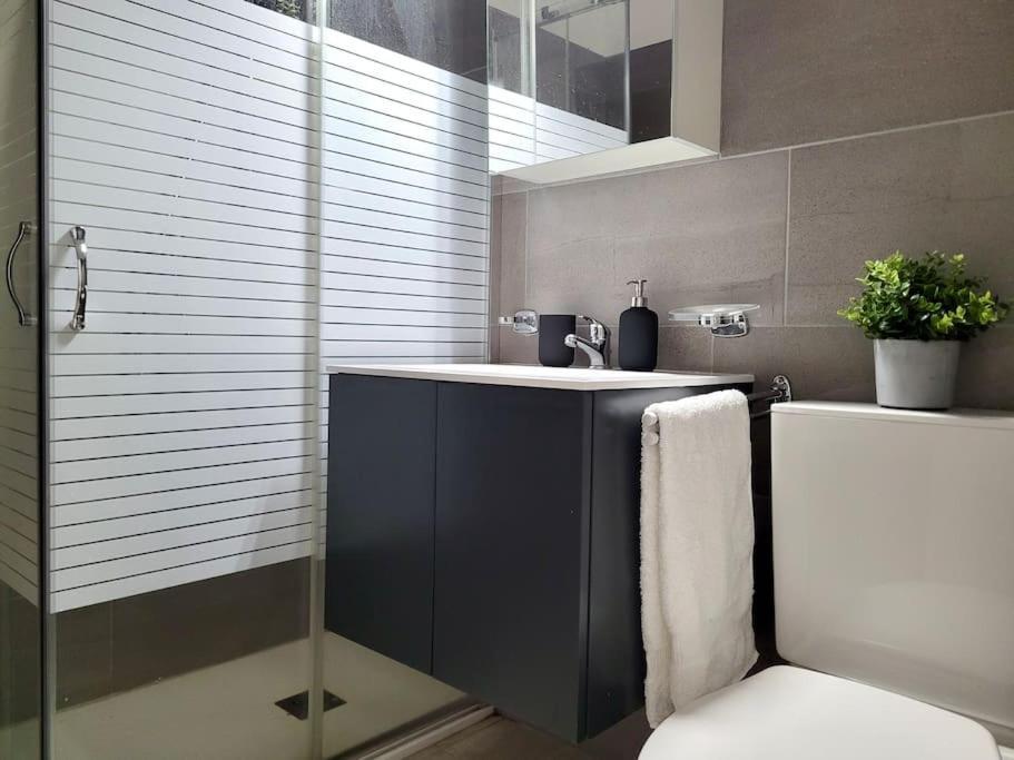 Apartment Palma - Central & Cozy With Free Private Parking Lugano Exteriör bild