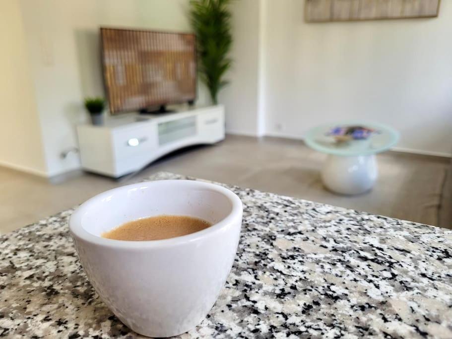 Apartment Palma - Central & Cozy With Free Private Parking Lugano Exteriör bild